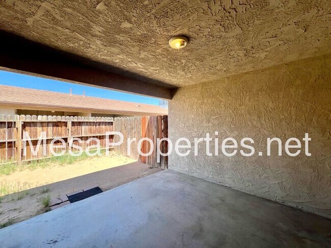 Building Photo - 21460 Laguna Rd