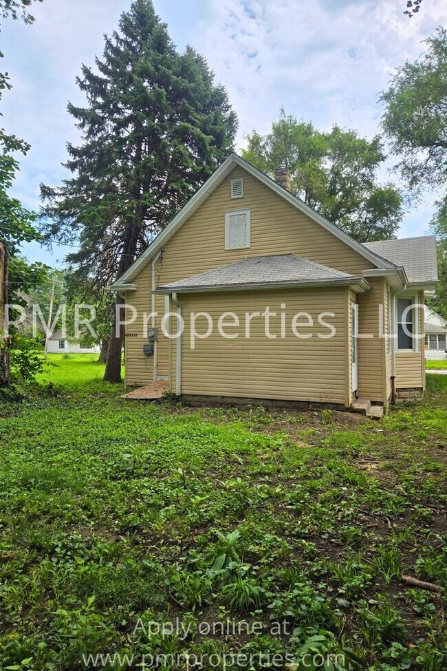 Building Photo - 3406 N 28th Ave