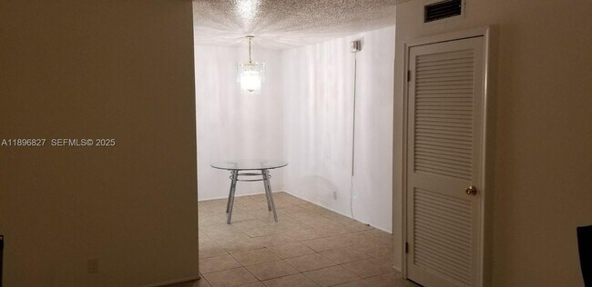 Building Photo - 11614 Royal Palm Blvd