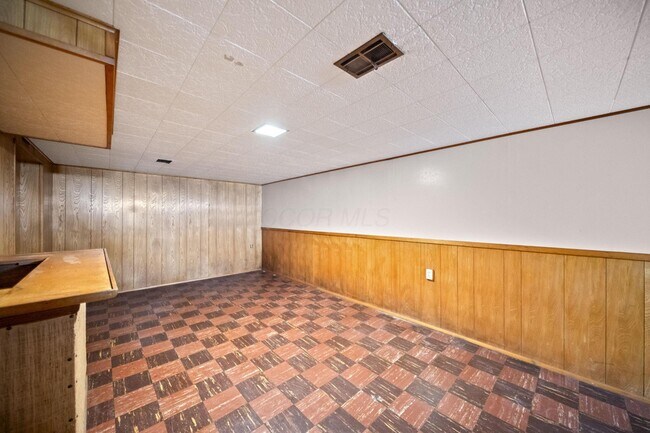 Building Photo - 1565 Garywood Ave