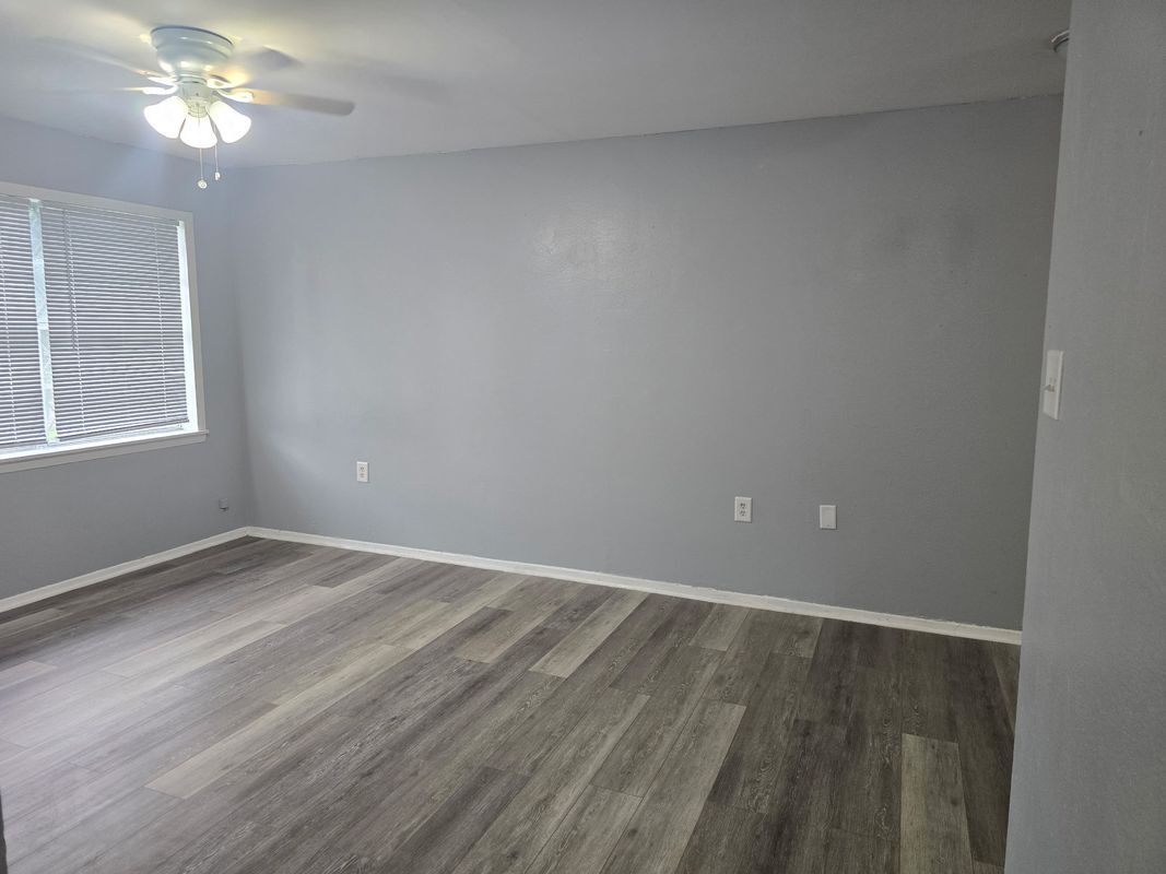 Building Photo - 204 Co Rd 2877