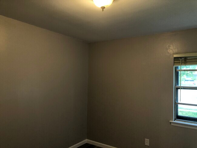 Bedroom 3 - 509 Freestone Dr