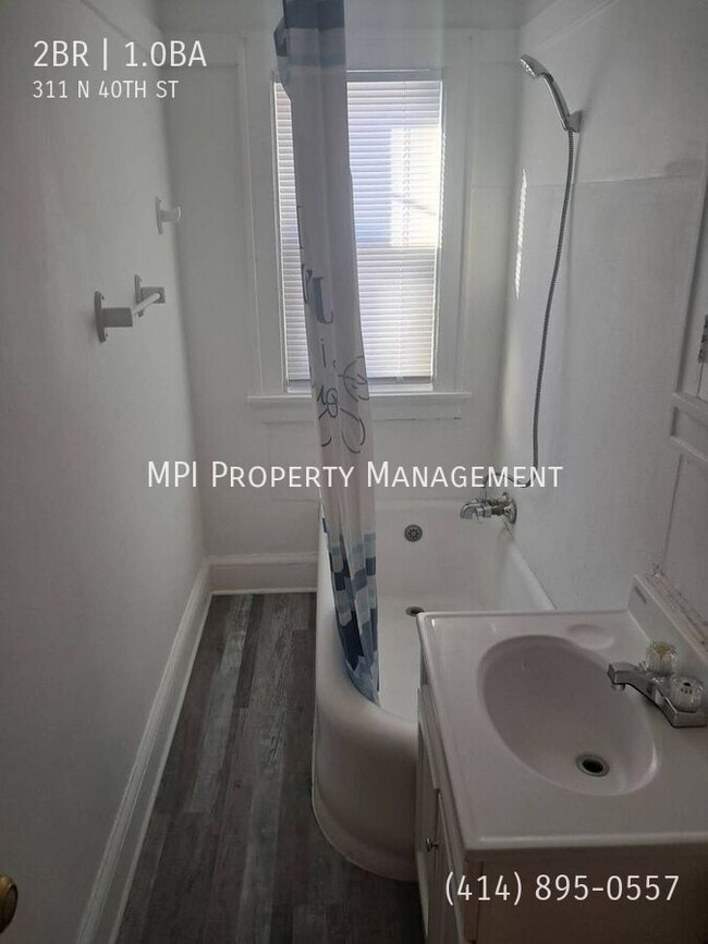 Building Photo - 311 N 40TH St