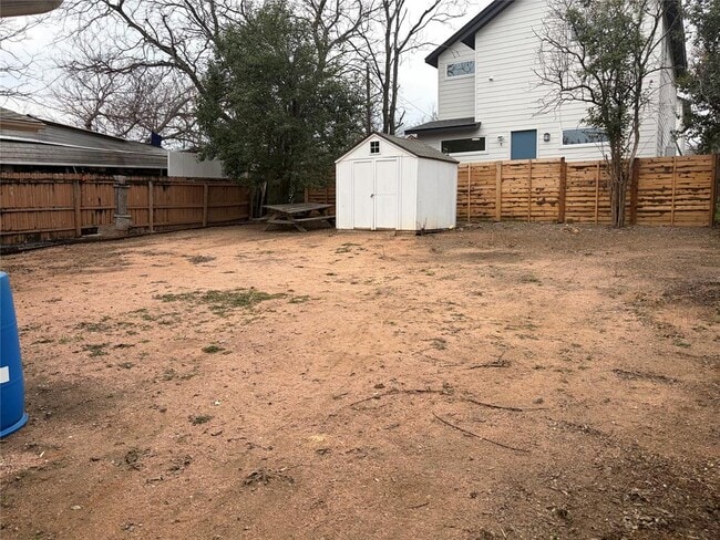 Building Photo - 7404 Bethune Ave