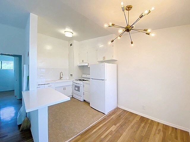 Building Photo - 354 Shults St