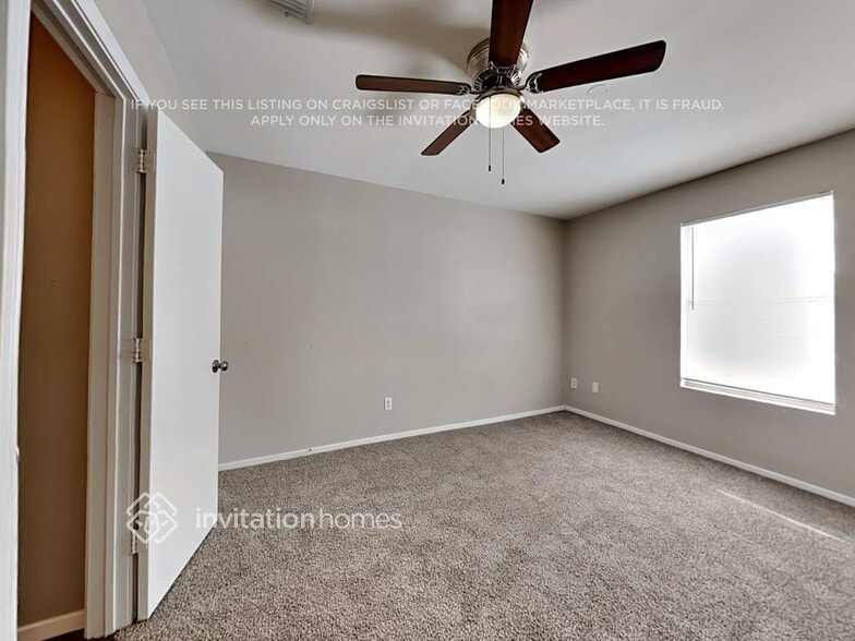 Building Photo - 421 Casie Ct