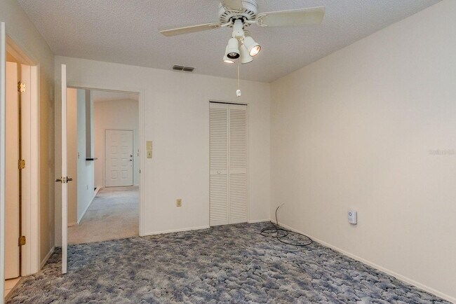 Building Photo - 10918 Freemont Dr