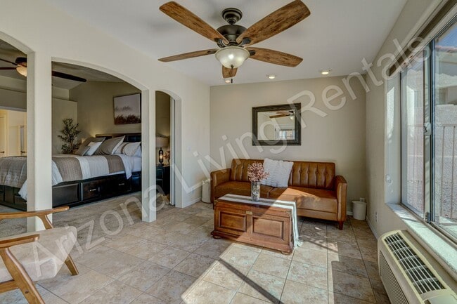 Building Photo - 2450 Angler Dr