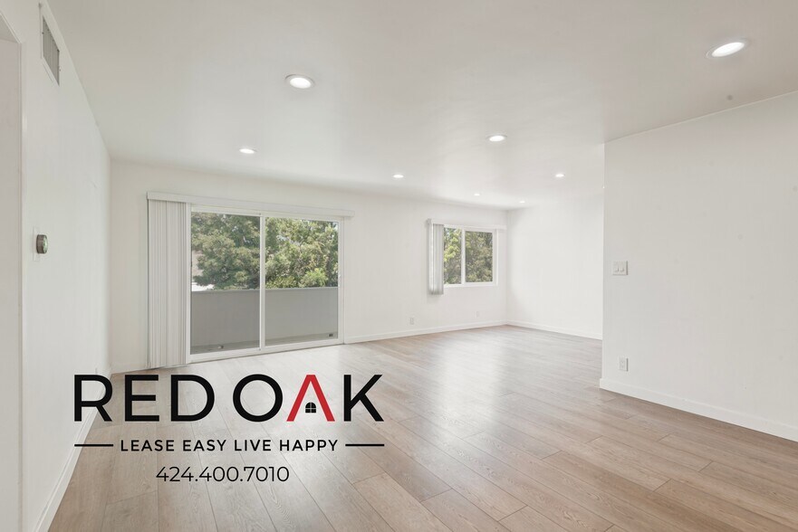 Building Photo - 1489 S Canfield Ave