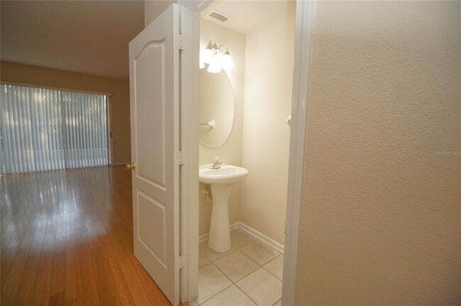 Building Photo - 2730 Conch Hollow Dr