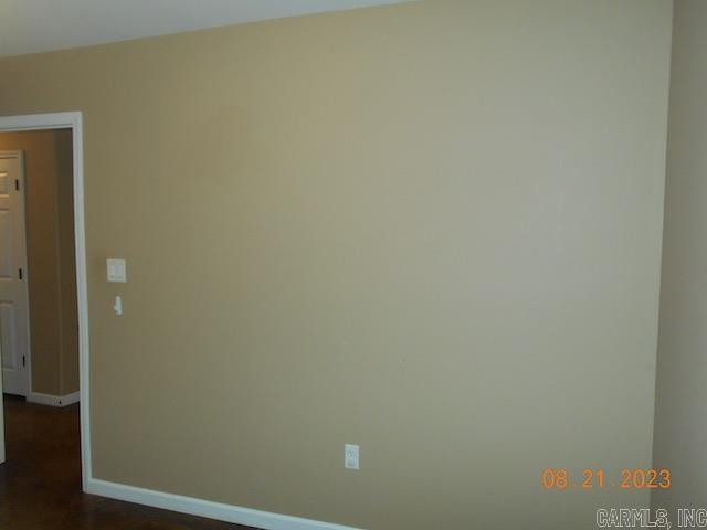 Building Photo - 20621 Cole Ln