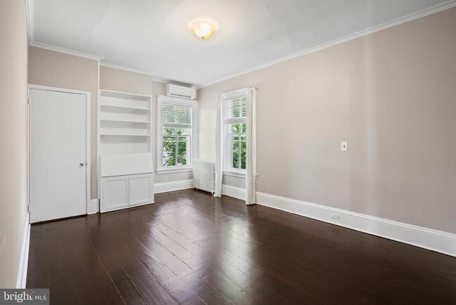 Building Photo - 12 Murray Pl