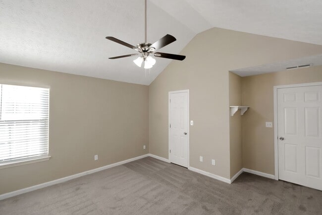 Building Photo - Charming 3BR/2BA Ranch Home in Stockbridge!