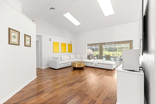 Building Photo - 8934 SW 8th St