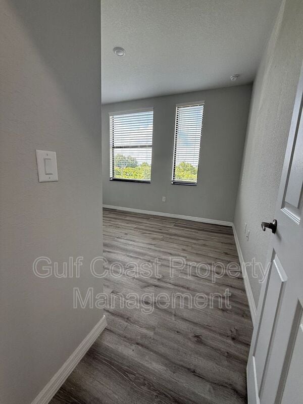 Building Photo - 3103 58th St W