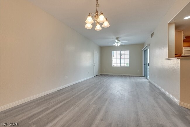 Building Photo - 6868 Sky Pointe Dr