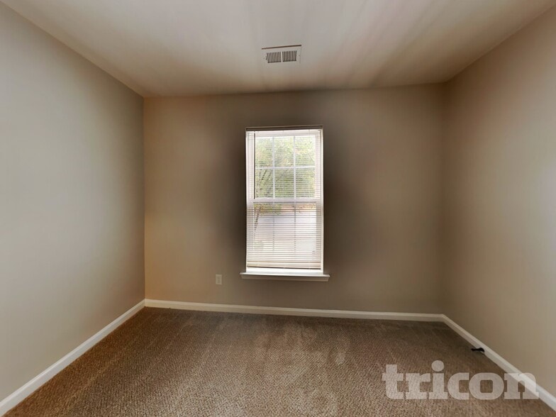 Building Photo - 1549 Rumstone Ln