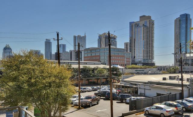 Building Photo - 607 Baylor St
