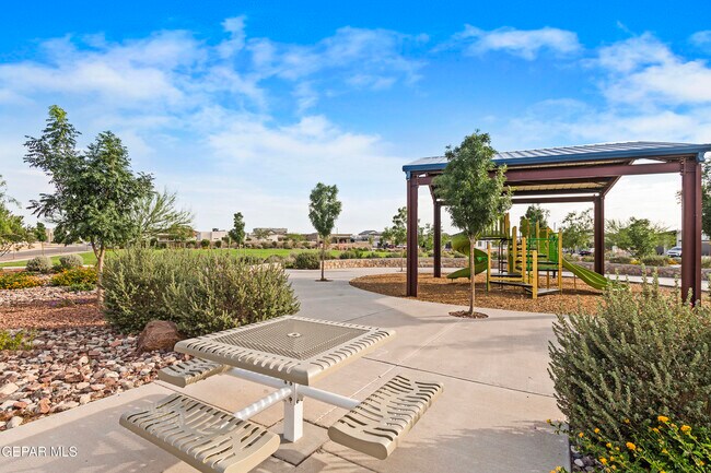 Building Photo - 12729 Methley Ave