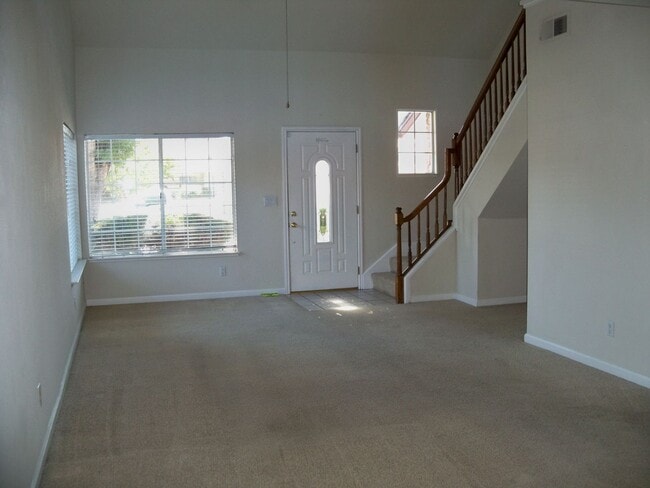 Building Photo - 501 Ramsey Dr