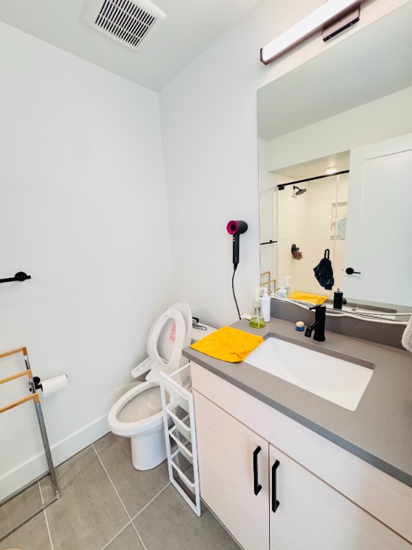 Building Photo - 7808 NE 123rd Ct