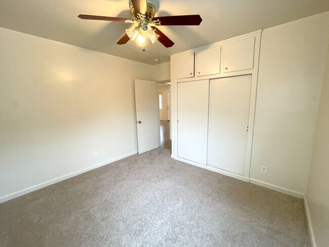 Building Photo - 4156 W 120th St