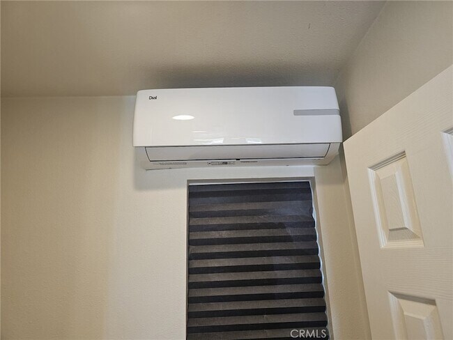 Building Photo - 35278 Acacia Ave