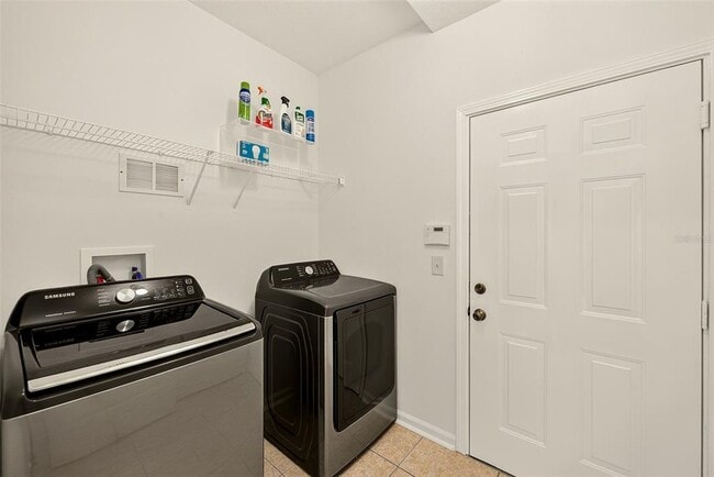Building Photo - 18138 Villa Creek Dr