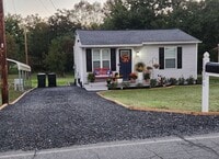 Building Photo - 1205 Jackson St