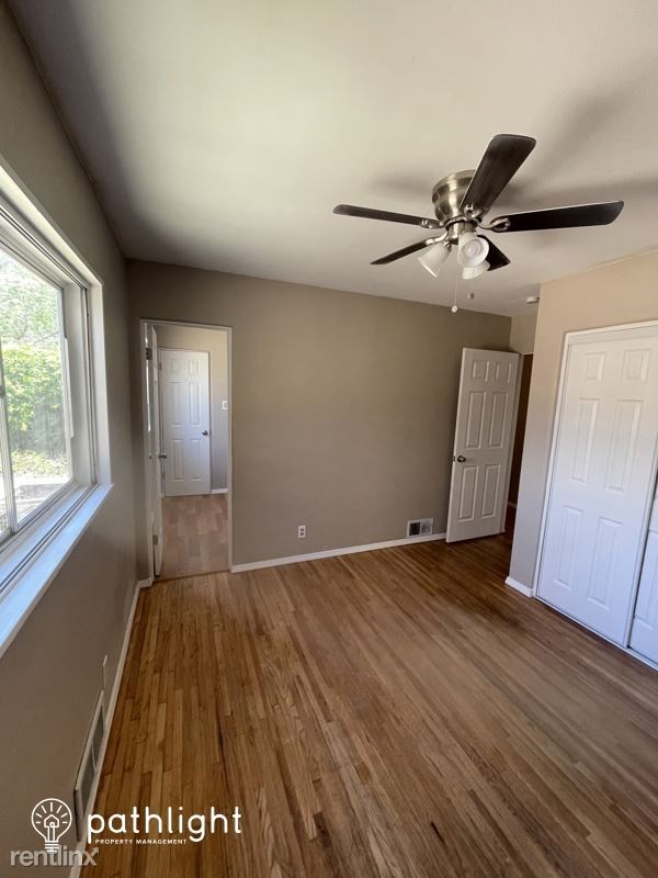 Building Photo - 4 br, 2 bath House - 1220 Garcia St NE UNIT