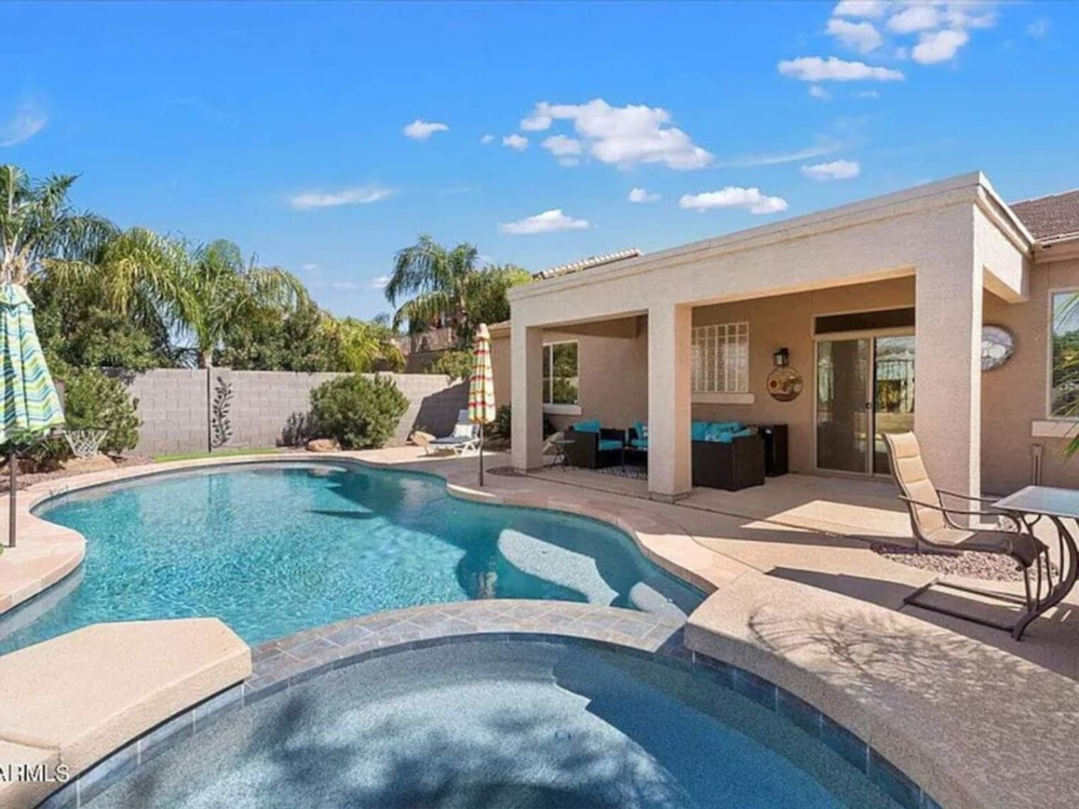 Building Photo - 488 E Diamond Trail