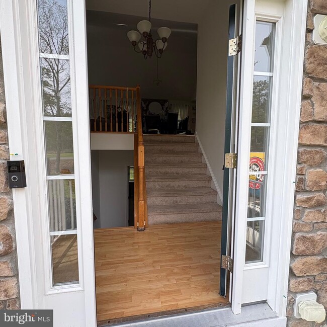 Building Photo - 629 Welsh Dr