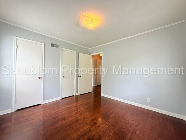 Building Photo - For Lease | Mayo Meadow | $1200 Rent