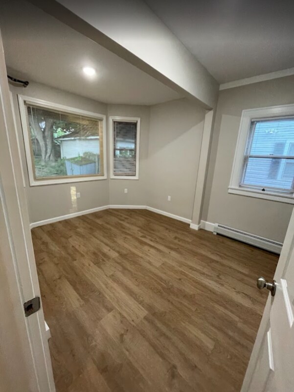 Building Photo - 72 Hungerford Terrace