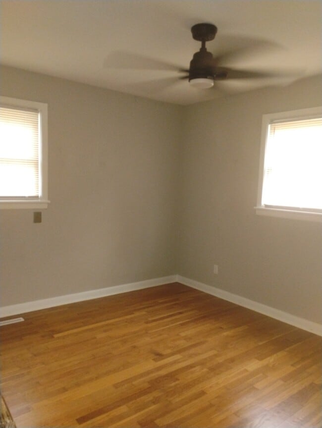 Building Photo - 22 Glendale Rd