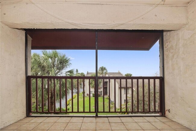 Building Photo - 8602 Huron Ct