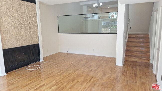 Building Photo - 4764 La Villa Marina