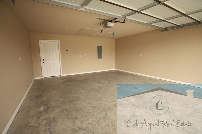 Building Photo - Beautiful new construction 3 bed / 2 bath home - Brookland!