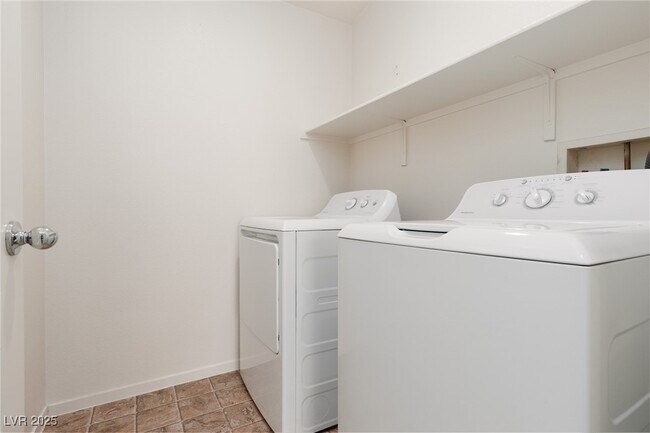 Building Photo - 3545 Las Animas Ct