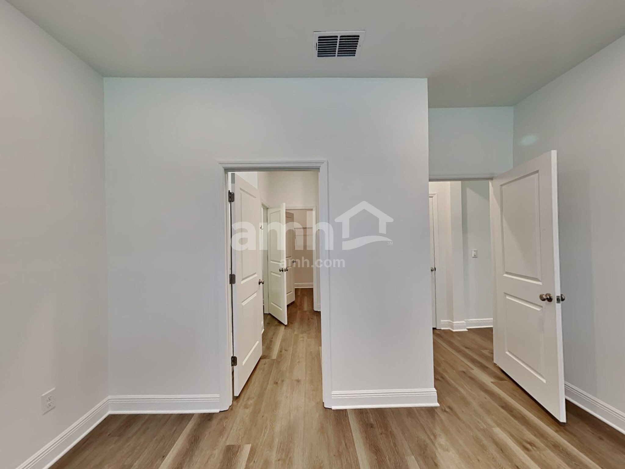 Building Photo - 6431 Atlantic Bch Ave