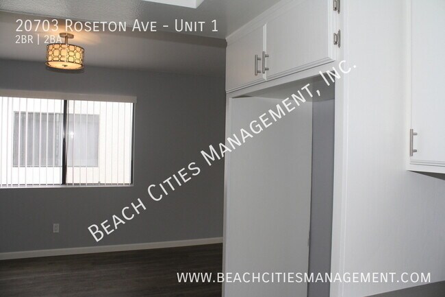 Building Photo - 20703 Roseton Ave