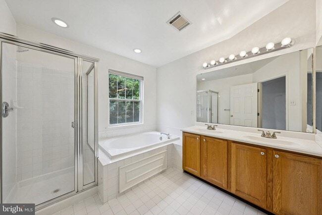 Building Photo - 13528 Hayworth Dr