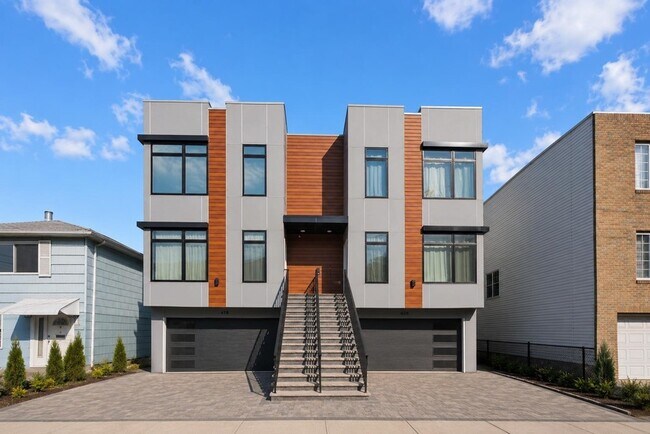 Building Photo - 4805 Aschoff Pl