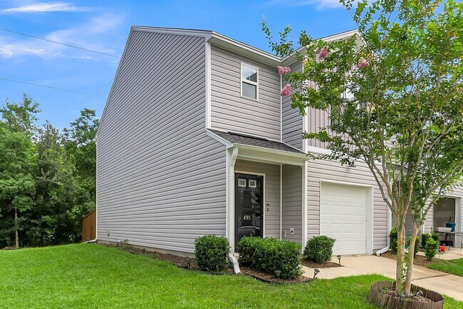 Building Photo - Beautiful Goose Creek Townhome! ***$500 off 1st month rent!***