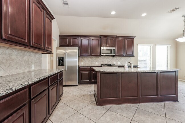 Building Photo - 2919 Chalet Knolls Ln