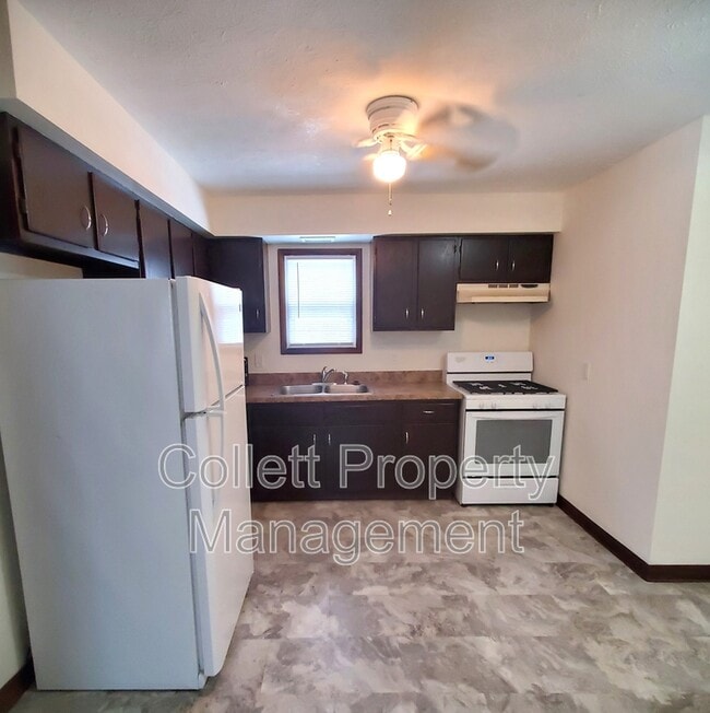 Building Photo - 6627 State Rd