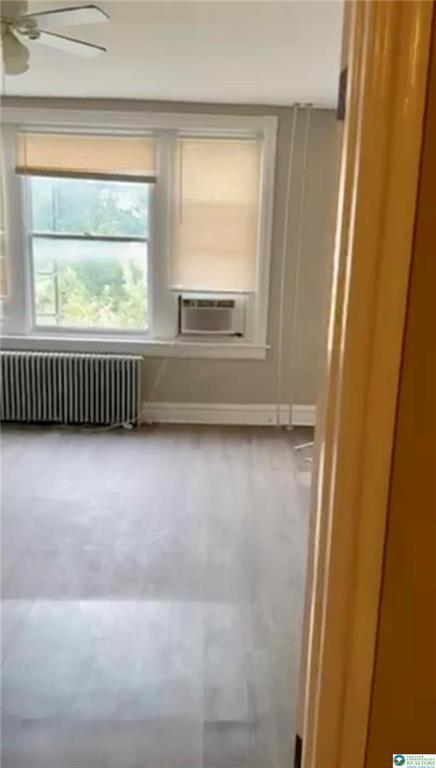 Building Photo - 716 E 4th St