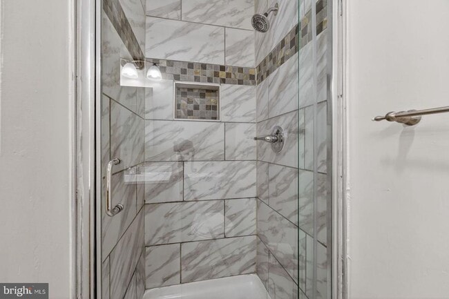 Building Photo - 6903 Sandra Marie Cir