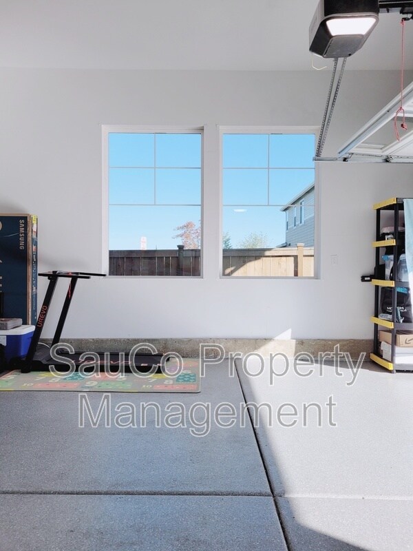 Building Photo - 3887 SE Muddy Ln