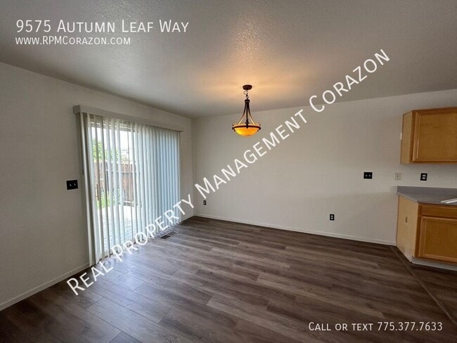 Building Photo - 9575 Autumn Leaf Way